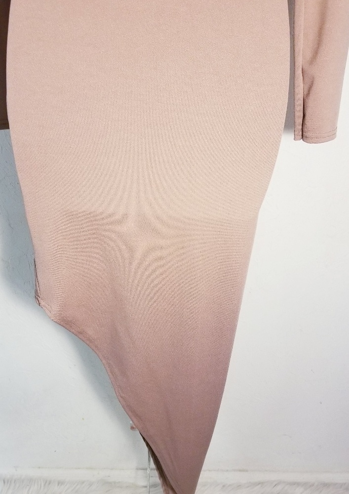 Missguided Long Sleeve Plunging Asymmetrical Dress - Picture 7 of 8